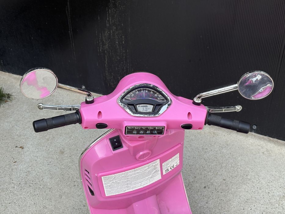 Scuter electric Vespa copii 1-4 ani