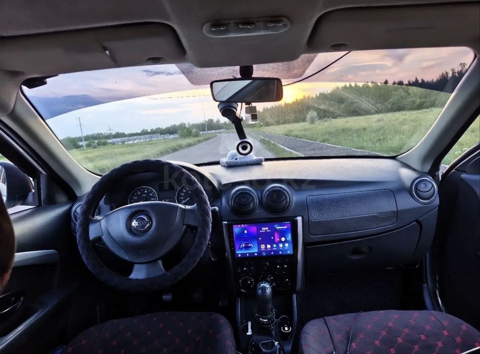 Nissan almera 2014