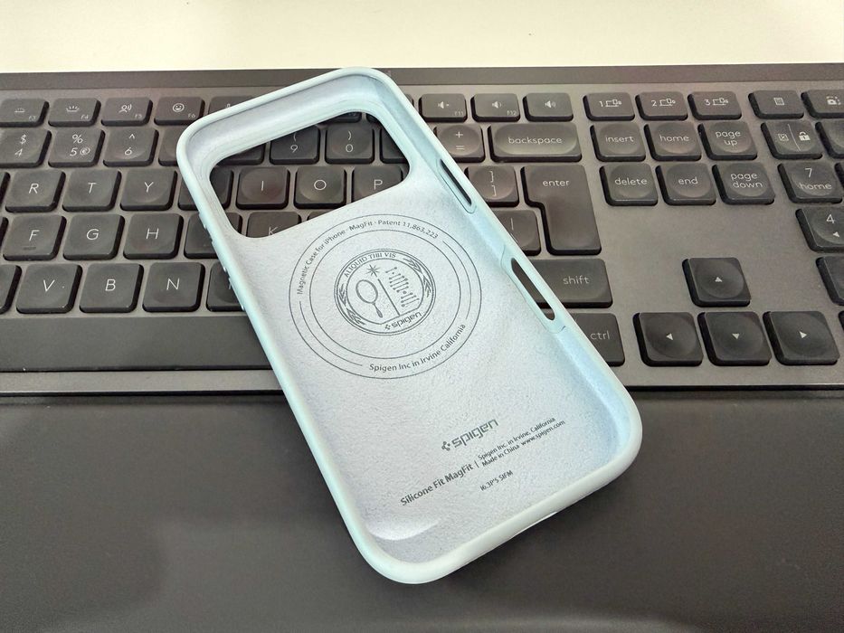 Huse iPhone 17 PRO