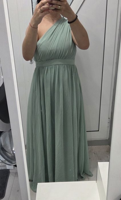 Рокля с едно рамо