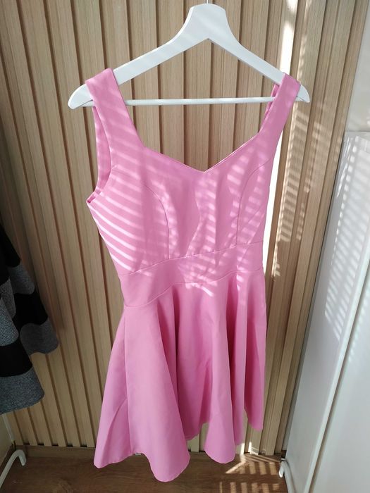 Къса рокля 15 лв