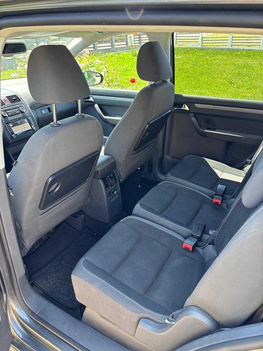 Volkswagen Touran 1.6 TDI