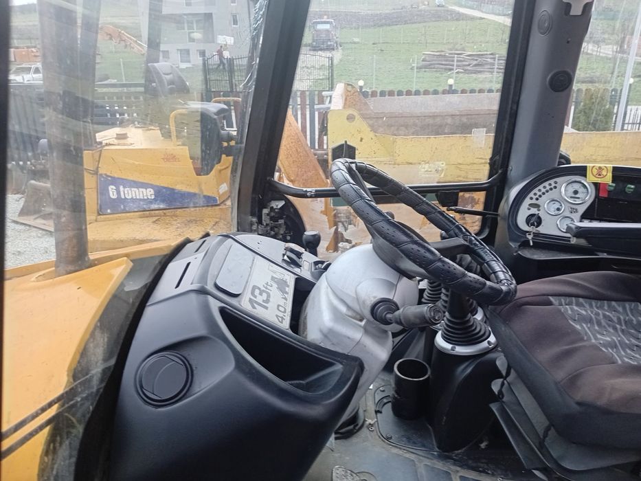 Buldoexcavator JCB 3CX 2007