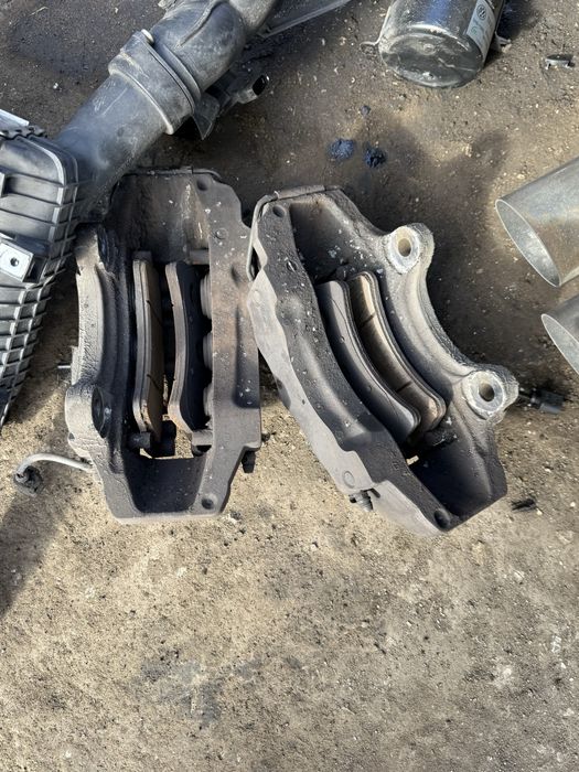 Спирачни апарати Audi Q7 6 бутални 18 ZR за тунинг