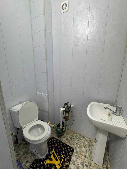 Продаётся 2х комн квартира на 1 этаже Ор-р  Анор банк Гор больница