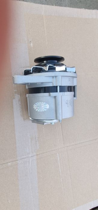 Alternator 12v tractor fiat 211 215 fiat 300 fiat 250 fiat 450 cu rele