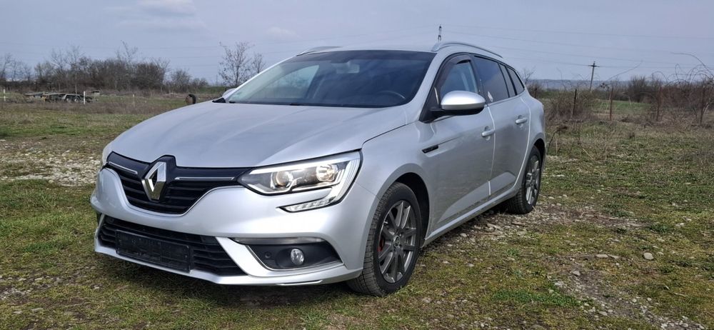 RENAULT Megane 2018 — imagine 2