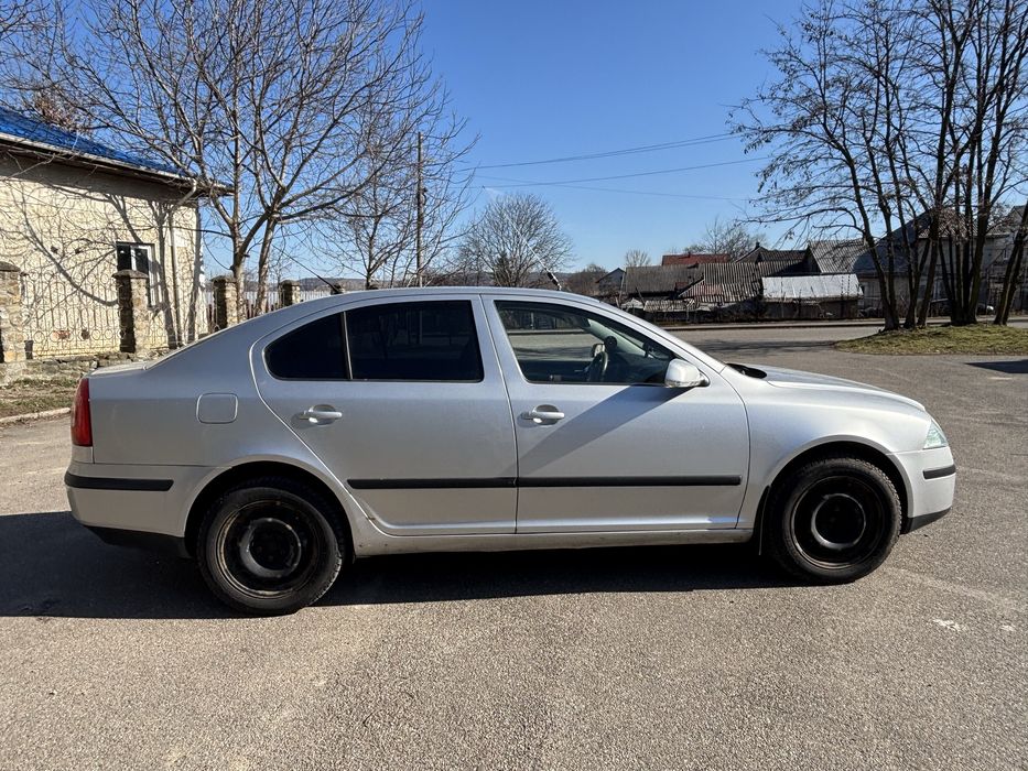 Skoda Octavia 2  1.6 MPI + GPL