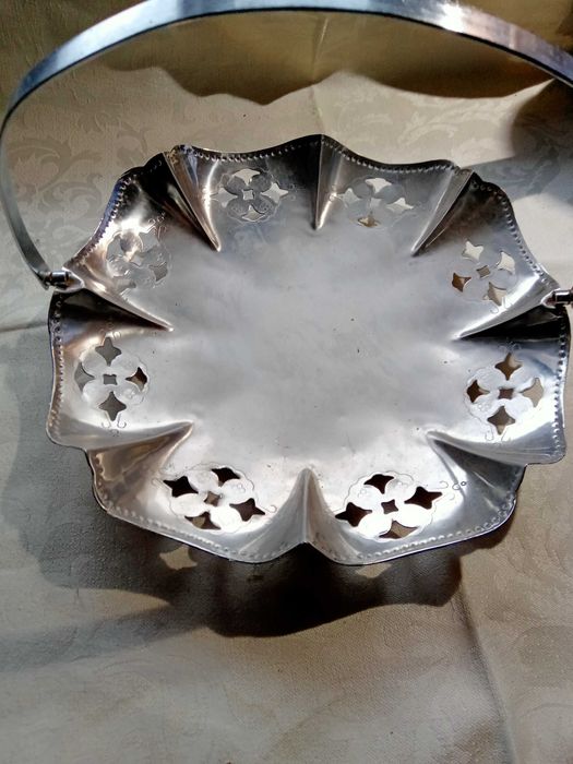 Ваза .От метал, ретро винтидж