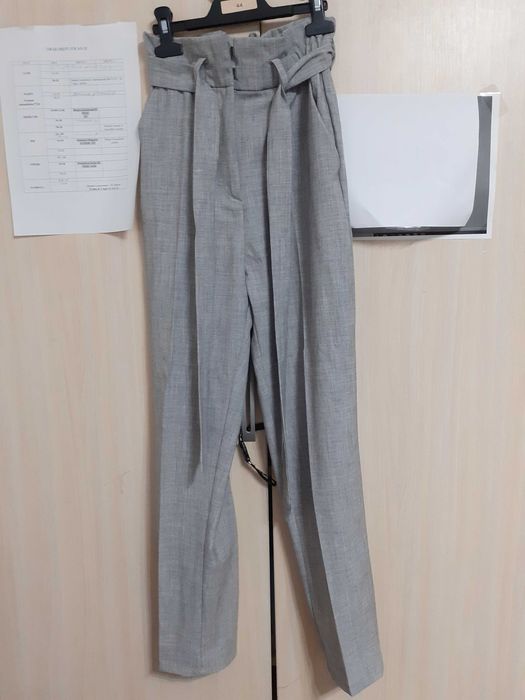 Pantaloni eleganti H&M marime 34