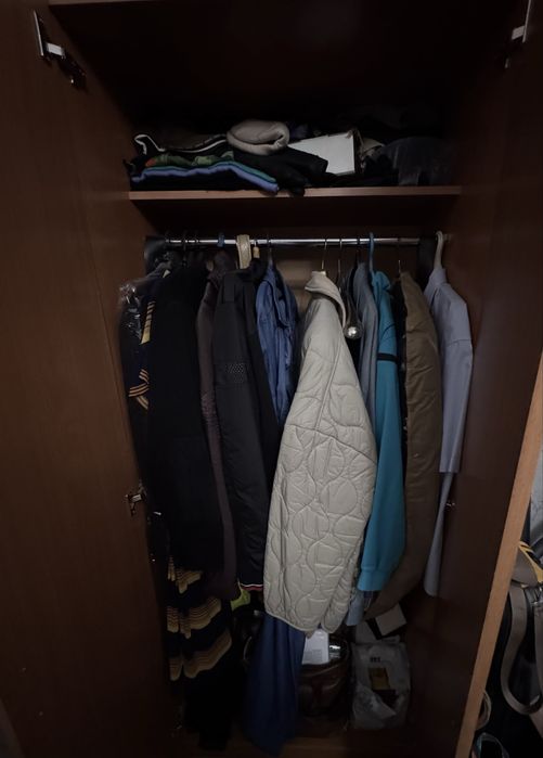 Шкаф и зеркало , стол стумба