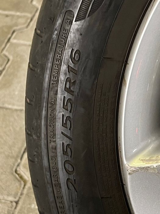 Продавам Джанти с Гуми за Голф 5