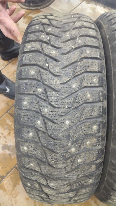 Шины сайлун клмплект