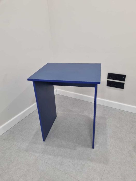 Офисная мебель стол