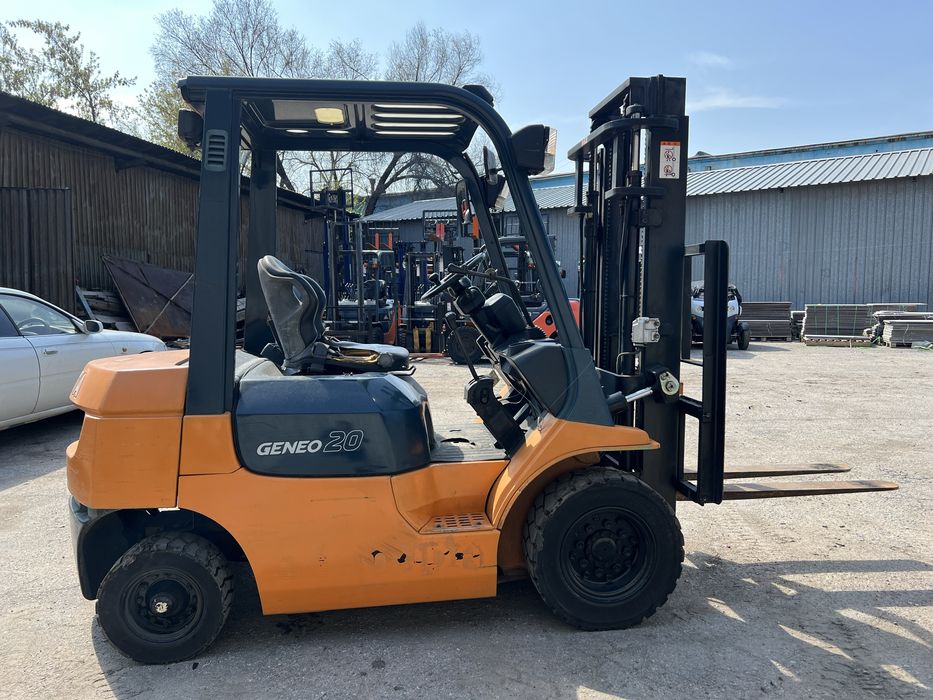 Свеже Доставленные Вилочные Погрузчики Кары TOYOTA из Японии!