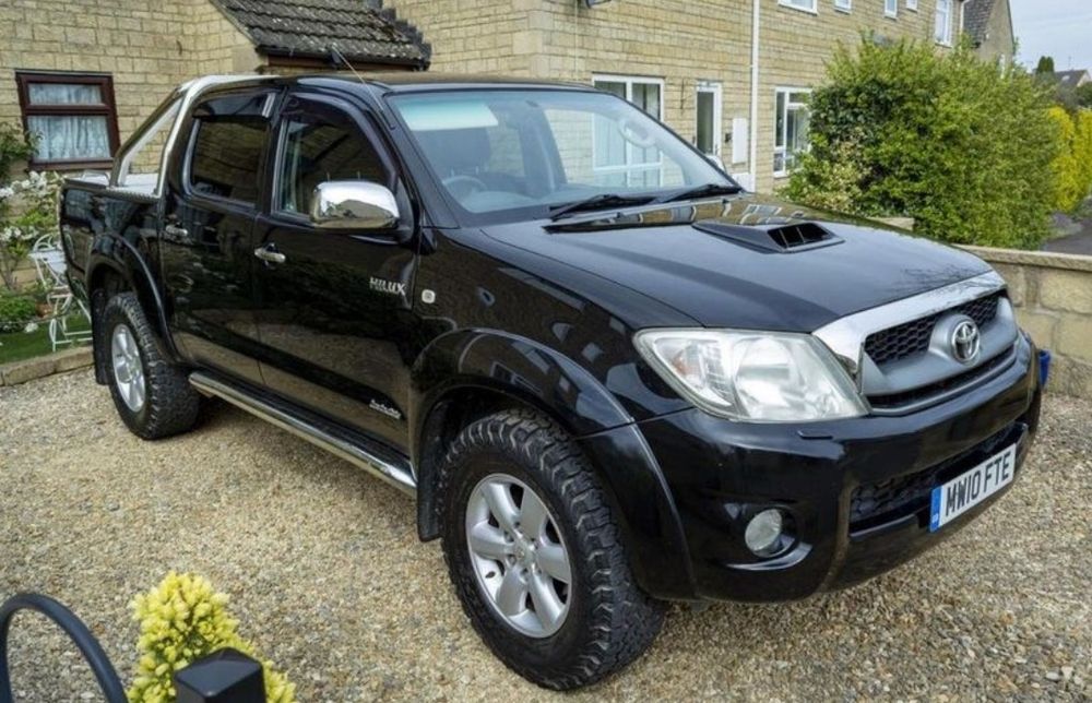 Dezmembrez Toyota Hilux 3.0 Invincible 2006-2011 1KD-FTV