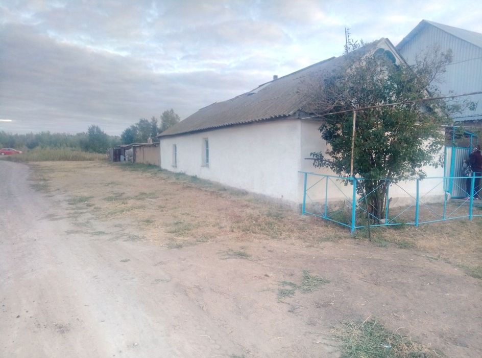 Продам дом поселк рубежка или обмен