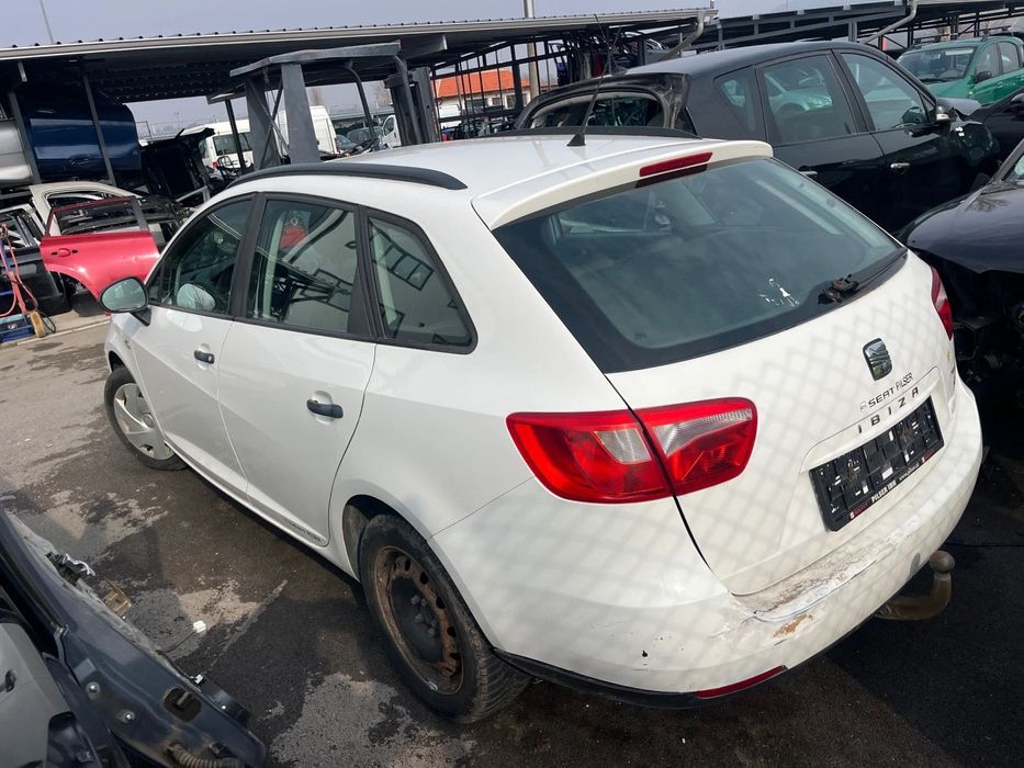 SEAT Ibiza на части