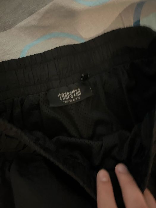 Trapstar екип и тениска