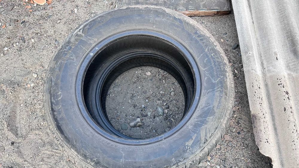 Продам шины 265/60 18