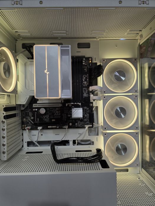 Core Ultra 5 245K. Gigabyte B860