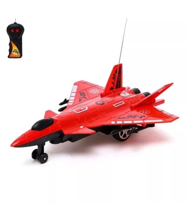 Продам самалет не литает