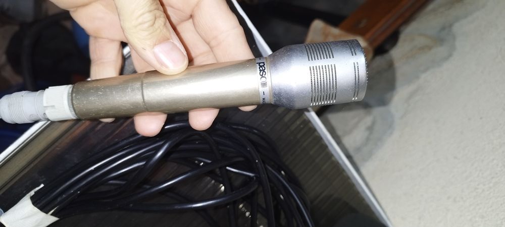 Paso тонколони, транзисторен усилвател, микрофон