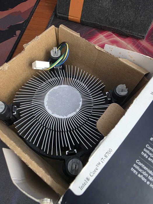 ntel® Core™ i7-8700 Coffee Lake, 3.2GHz, 12MB, Socket 1151 box