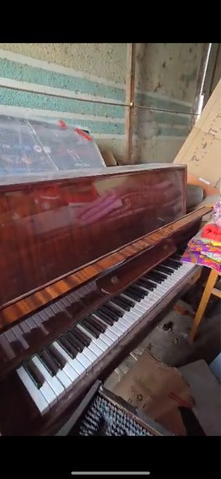 Продается пианино
