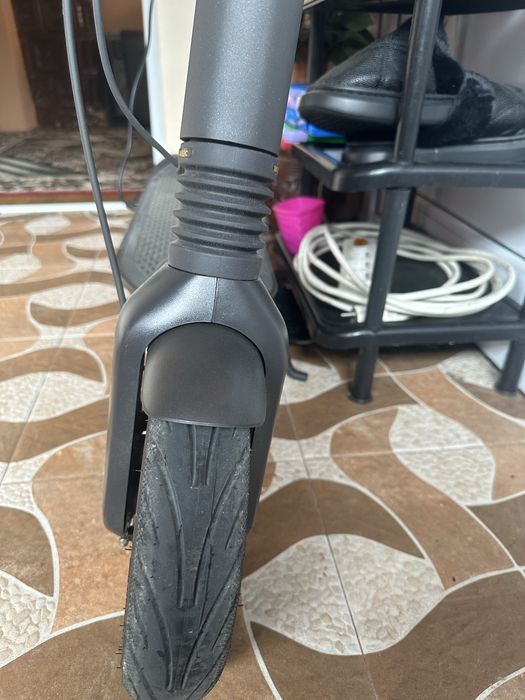 Ninebot Max G2 – Stare impecabilă, foarte puțin folosită