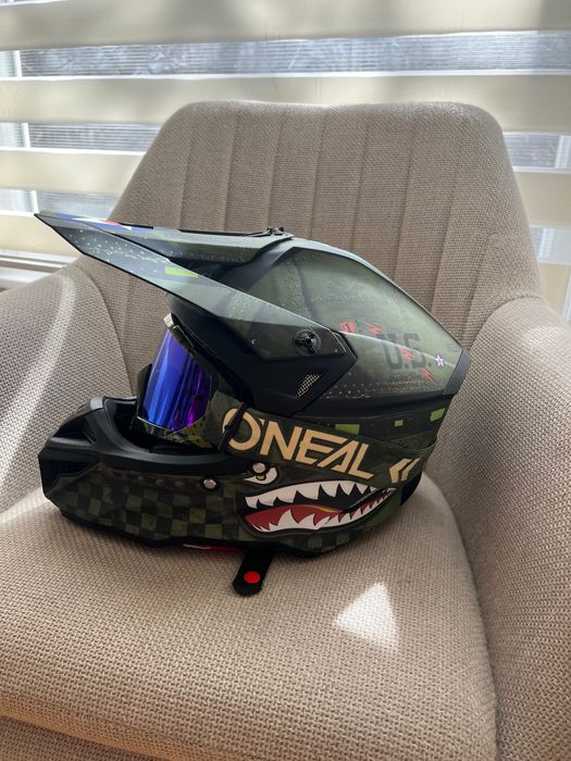 Каска на O’NEAL перфектно състояние