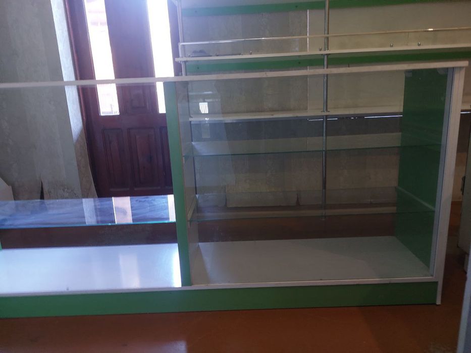 Magazin uchun jixozlar yangidek kafolati bilan