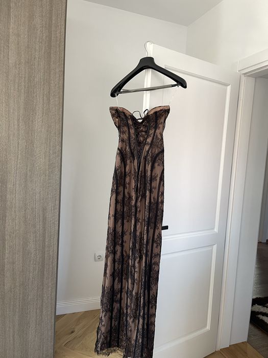 Vând rochie lungă de seară Babyboo - Sian Maxi Dress Black (Nouă cu etichetă, M)