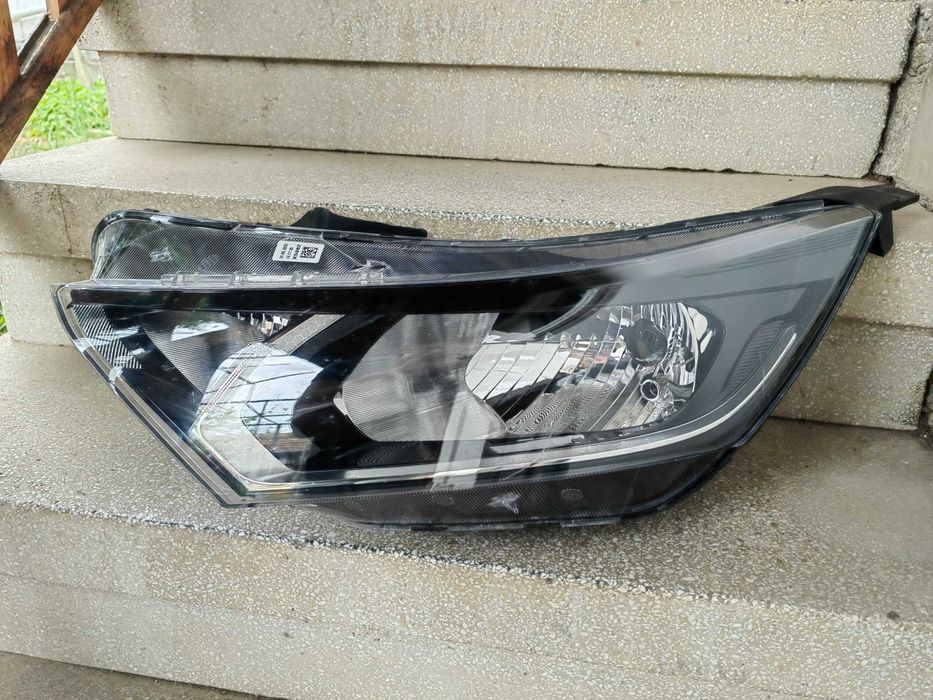 Фар Hyundai i20 2020 ляв/ Фар Хюндай И20 / Фар Hyundai i20 Оригинален