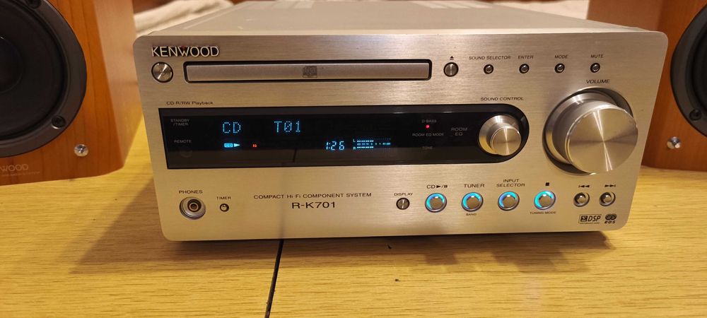 KENWOOD  R - K701  компактна Hi-Fi Stereo система с говорители