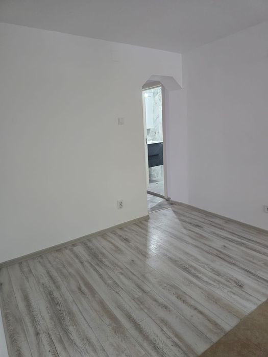De vânzarea apartament