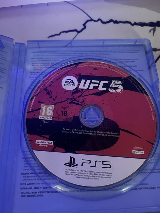 Ufc 5 ps5 impecabil