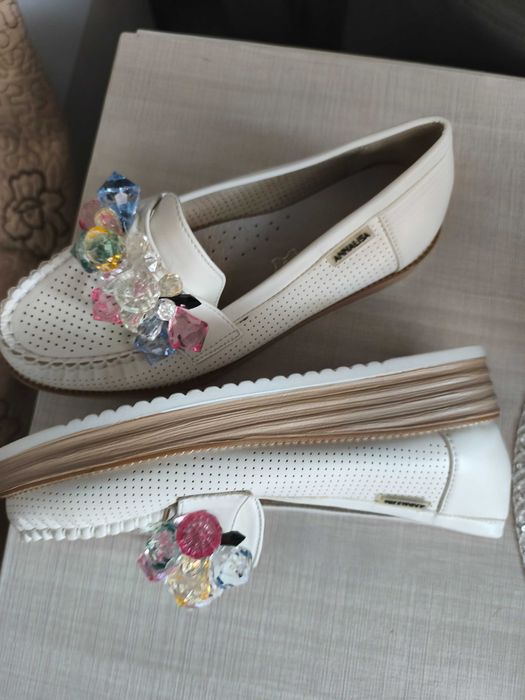 Încălțăminte dama pantofi