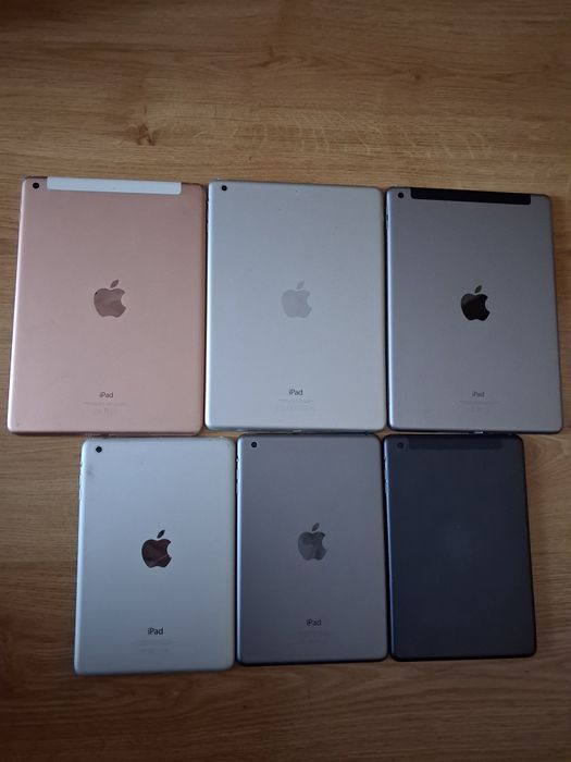 Ipad-uri diferite modele defecte