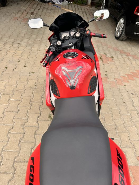 Honda CBR 600F.  F4i 2001