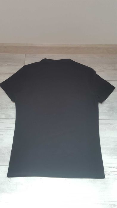 Мъжка черна тениска GUESS SLIM FIT размер S