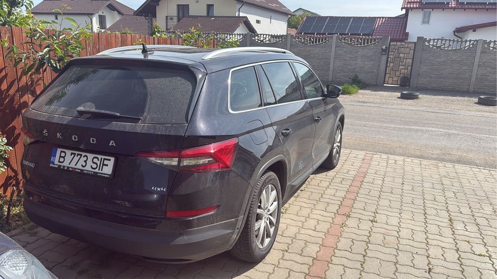 Vand firma cu activitate pozitiva, in conditii foarte bune