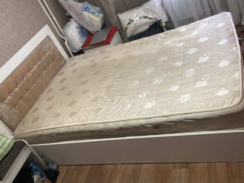 Кровать двух спальная