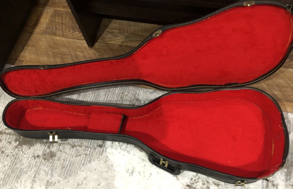 Кейс для электрогитары LP