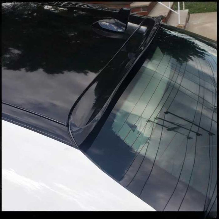 Eleron Luneta Lip Spoiler Geam VW Volkswagen Passat CC, Negru Lucios