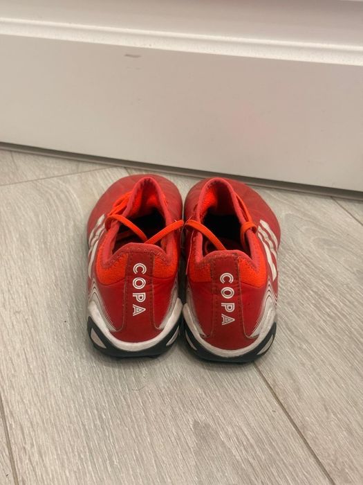 Оригинальные сороконожки от Адидас