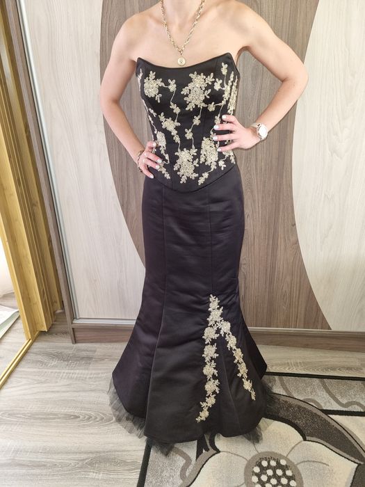 Бална бутикова рокля