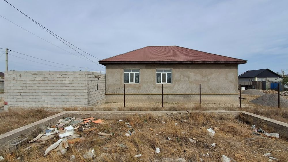 Үй сатылады. Дом продаеться