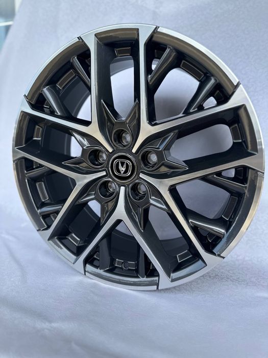 Комплект дисков Чанган r18/5x114.3