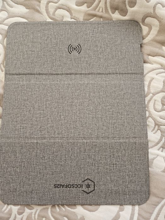 Коврик для мыши 3 в 1 с беспроводной зарядкой 10W (НОВЫЙ)